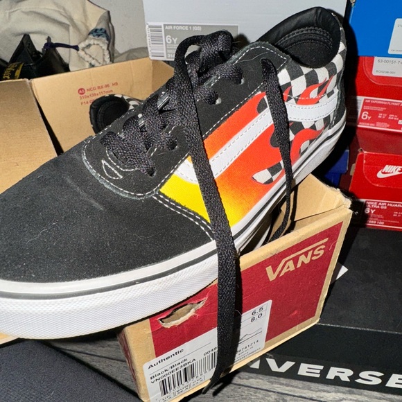 Flame vans, worn a few times. - Picture 1 of 5